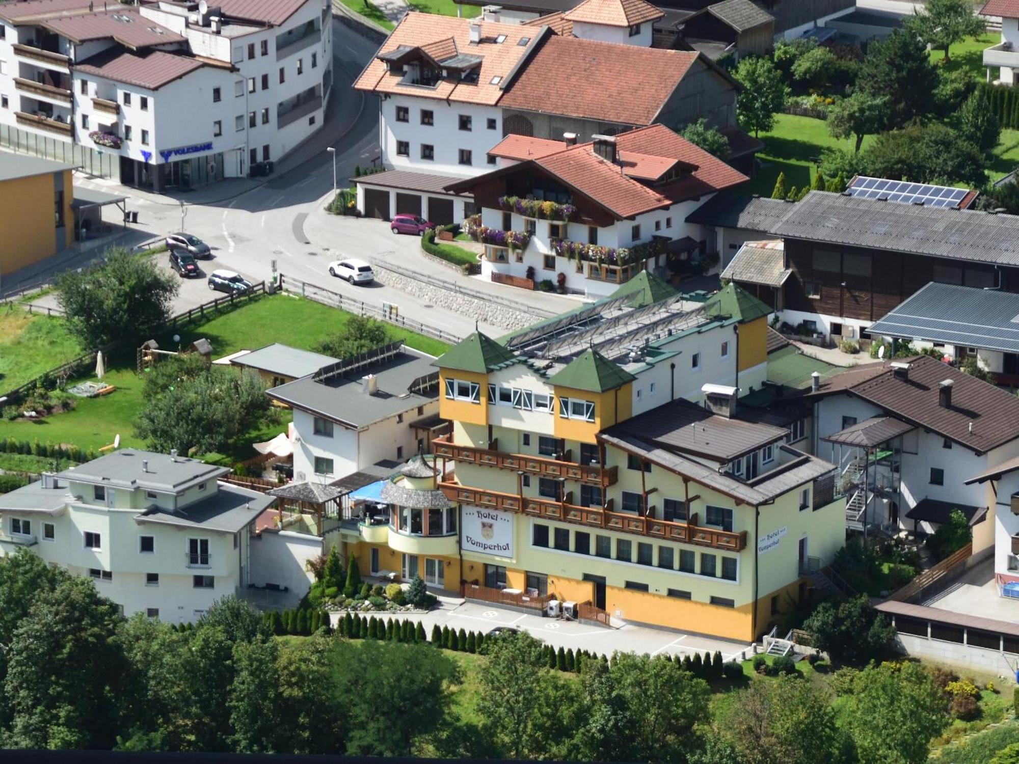 Hotel Vomperhof Екстериор снимка